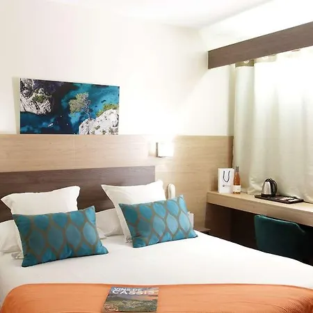 Western & Coeur De Hotell 3*