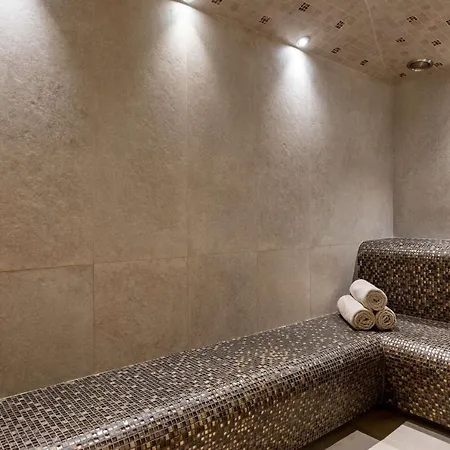 Western & Coeur De Hotell 3*