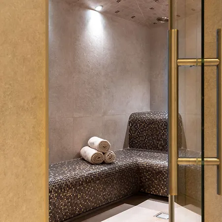 Hotel Western & Coeur De Cassis