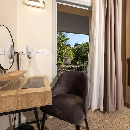 Hotel Western & Coeur De 3*